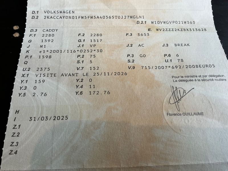 Volkswagen Caddy 1.6 TDI Maxi Trendline 2011 – снимка 20