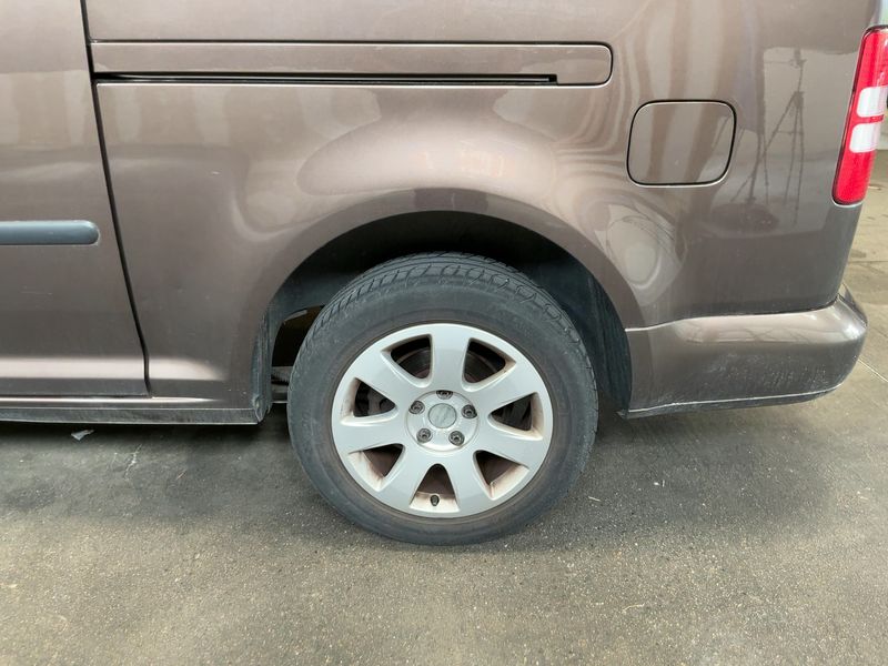 Volkswagen Caddy 1.6 TDI Maxi Trendline 2011 – снимка 5