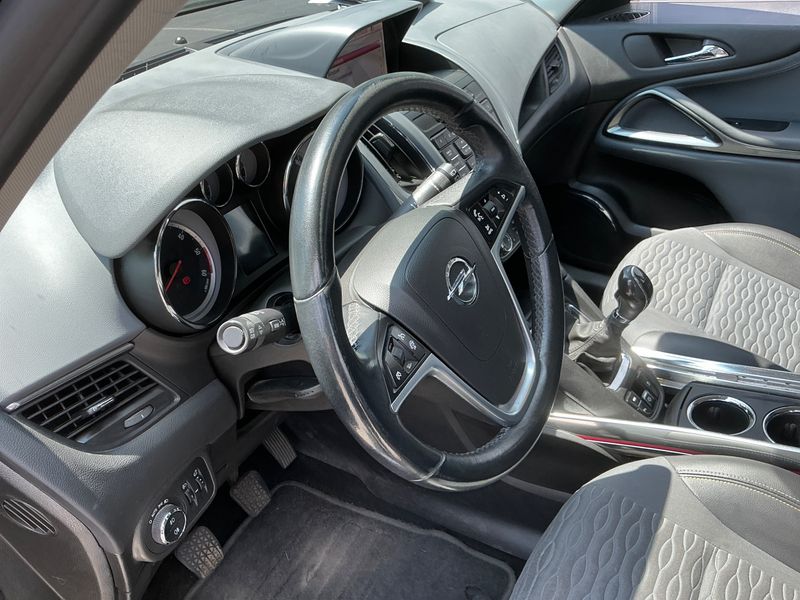 Opel Zafira Tourer 2.0 CDTI Cosmo Pack 2013 – снимка 25