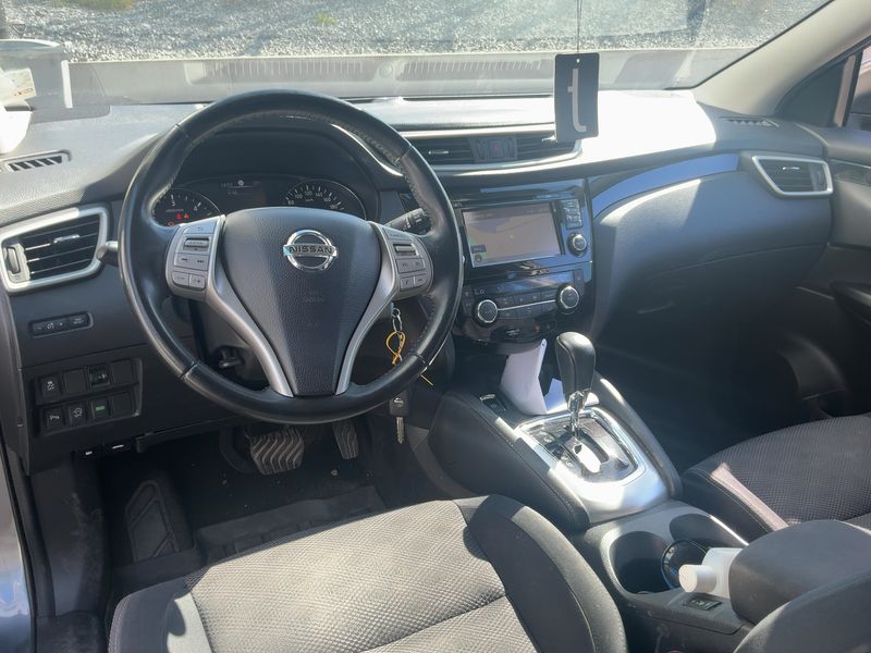 Nissan Qashqai 1.6 dCi Acenta 2014 – снимка 18