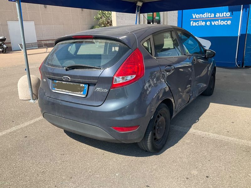 Ford Fiesta 1.25 Trend 2012 – снимка 2