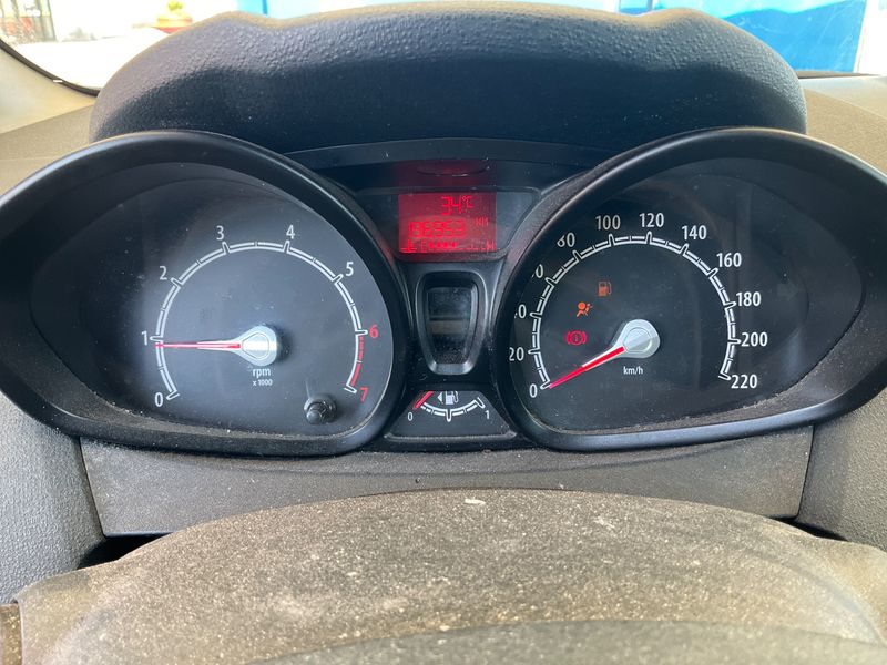 Ford Fiesta 1.25 Trend 2012 – снимка 4