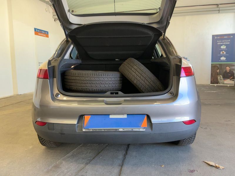 Renault Megane 1.6 Dynamique 2009 – снимка 15