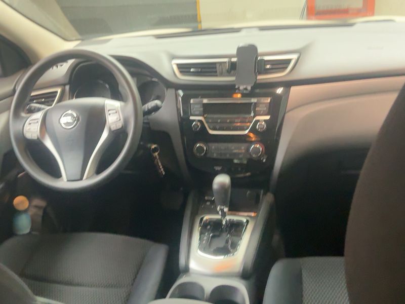Nissan Qashqai 1.2 Acenta 2016 – снимка 17