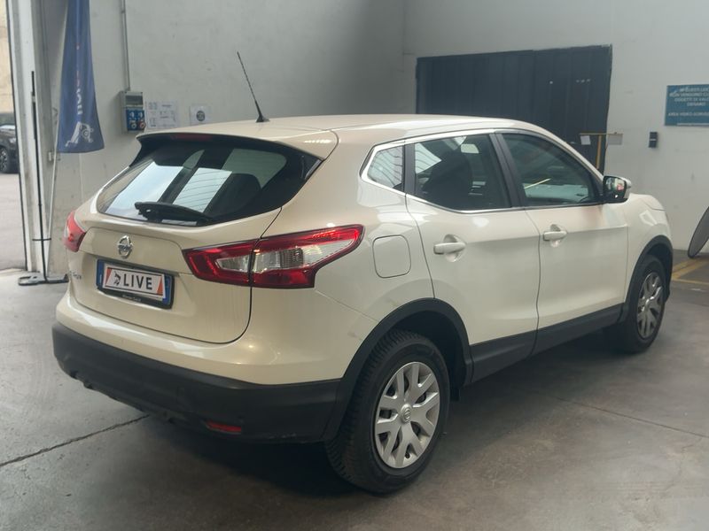Nissan Qashqai 1.2 Acenta 2016 – снимка 8