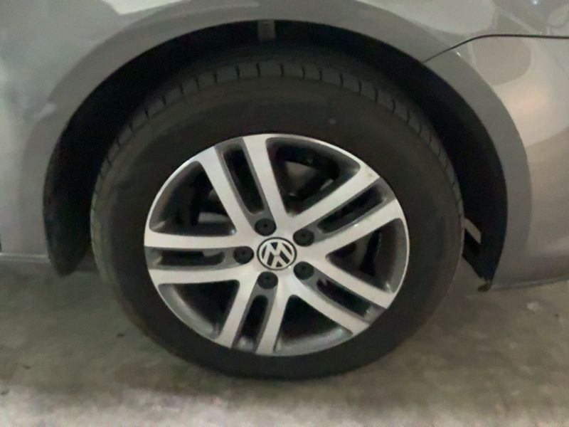 Volkswagen Touran 2.0 TDI Trendline 2009 – снимка 11
