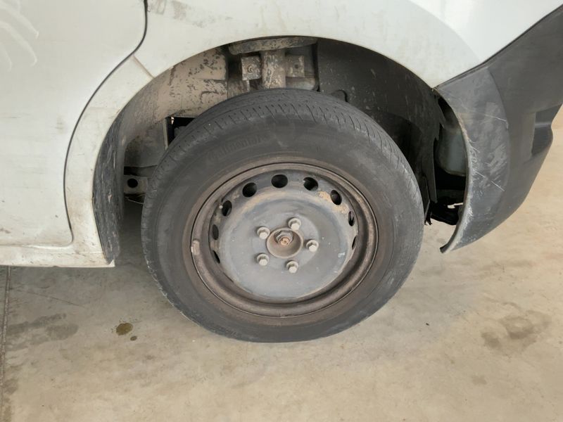 Nissan NV400 2.3 dCi L2H2 3,3t PRO 2016 – снимка 11