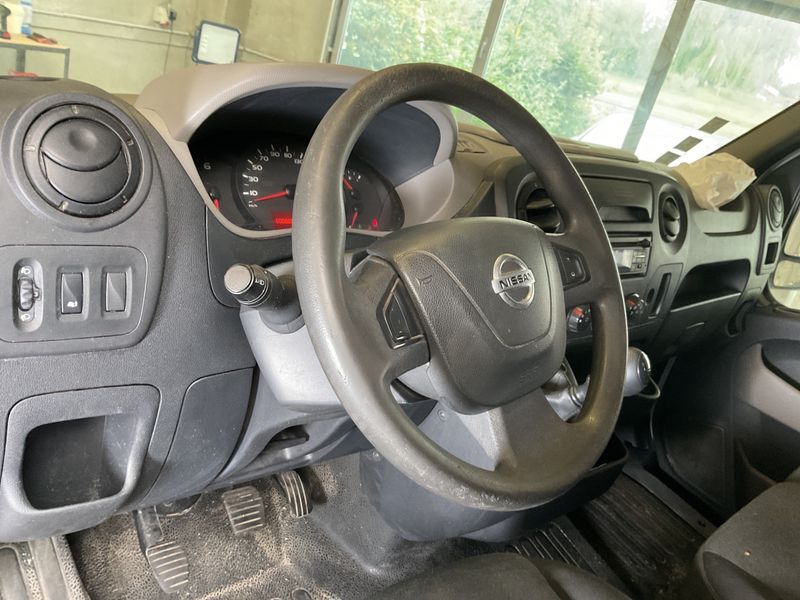 Nissan NV400 2.3 dCi L2H2 3,3t PRO 2016 – снимка 36
