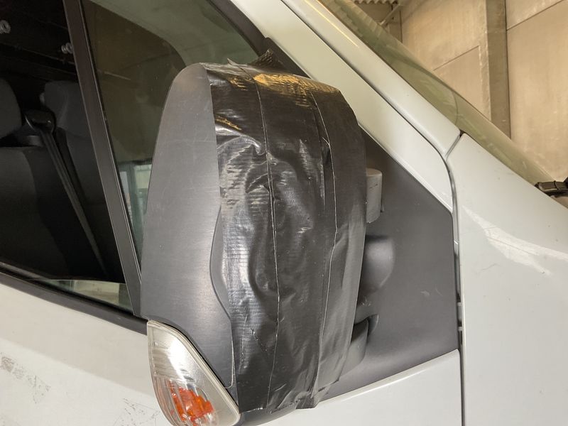 Nissan NV400 2.3 dCi L2H2 3,3t PRO 2016 – снимка 26