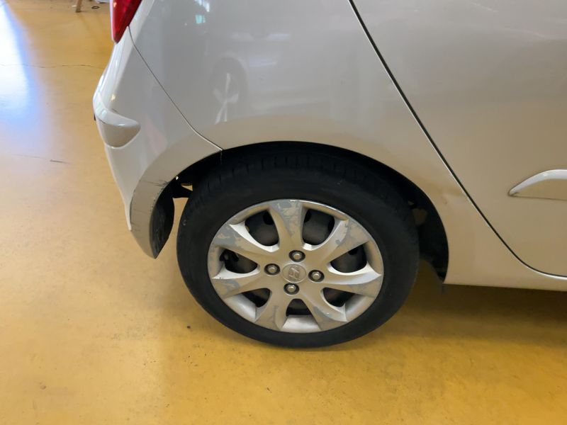 Hyundai i10 1.2 Pack Inventive 2012 – снимка 9