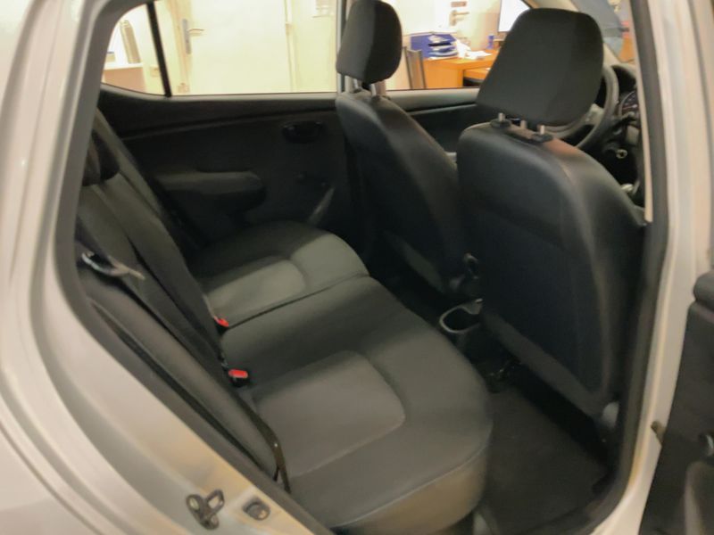 Hyundai i10 1.2 Pack Inventive 2012 – снимка 19