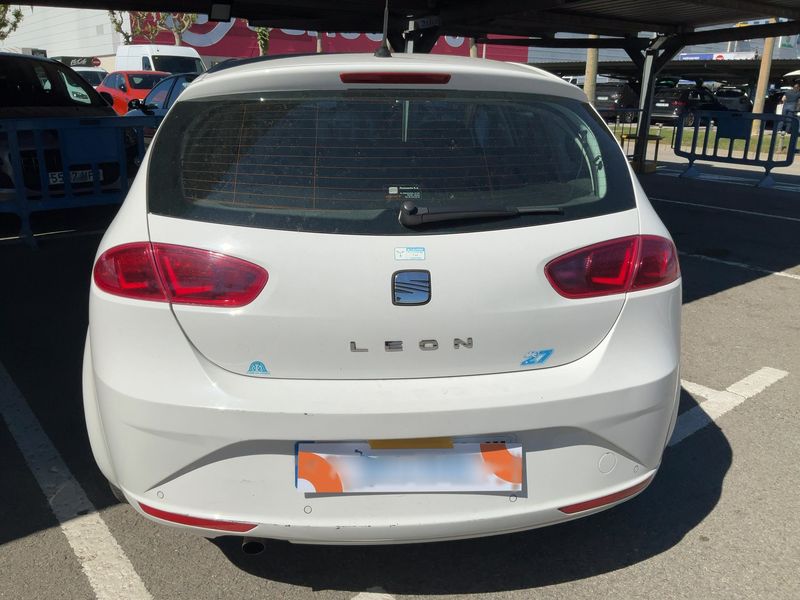 Seat Leon 1.6 TDI Style Copa 2012 – снимка 7
