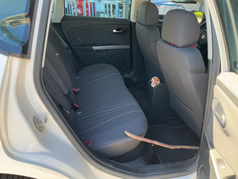Seat Leon 1.6 TDI Style Copa 2012 – снимка 19