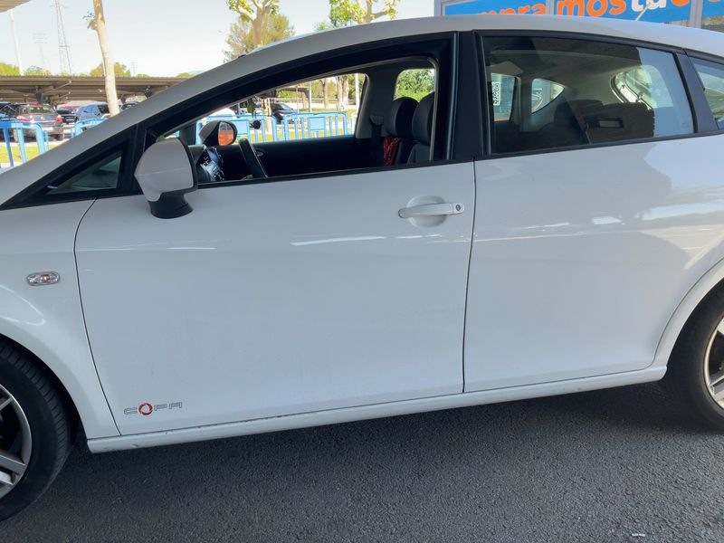 Seat Leon 1.6 TDI Style Copa 2012 – снимка 4