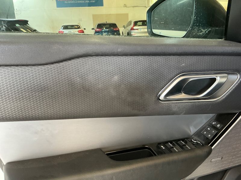 Land Rover Range Rover Velar 2.0 Diesel SE R-Dynamic 2019 – снимка 23