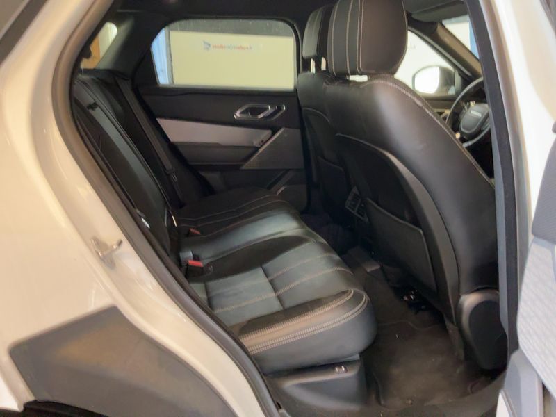 Land Rover Range Rover Velar 2.0 Diesel SE R-Dynamic 2019 – снимка 19