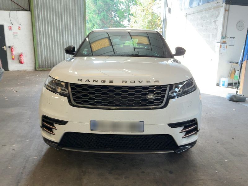 Land Rover Range Rover Velar 2.0 Diesel SE R-Dynamic 2019 – снимка 14