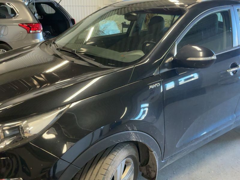Kia Sportage 2.0 CRDi Spirit 4WD 2014 – снимка 2