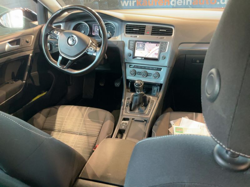 Volkswagen Golf VII 1.4 TSI Lounge BlueMotion Tech 2015 – снимка 18