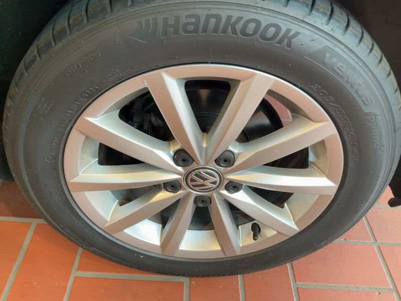 Volkswagen Golf VII 1.4 TSI Lounge BlueMotion Tech 2015 – снимка 5