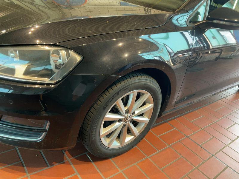 Volkswagen Golf VII 1.4 TSI Lounge BlueMotion Tech 2015 – снимка 2