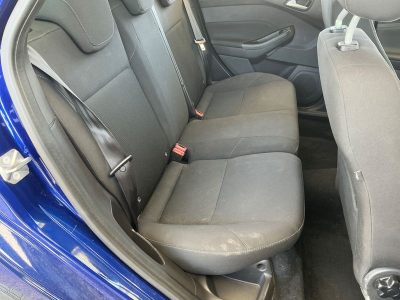 Ford Focus 1.5 TDCi Business 2016 – снимка 29