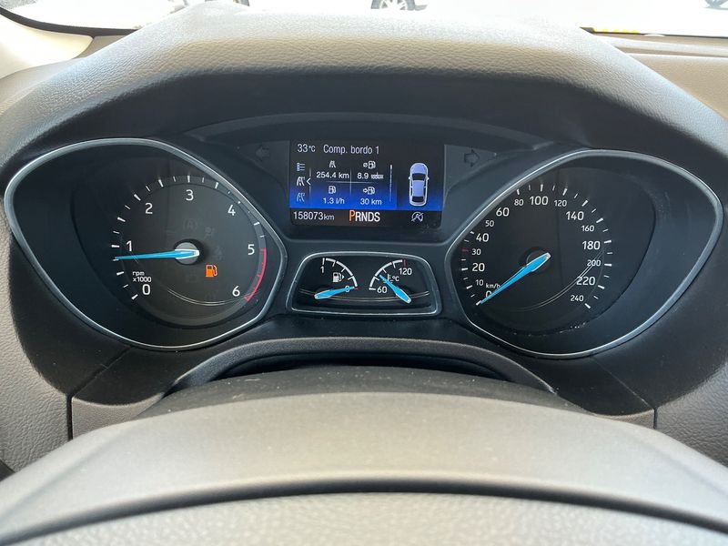 Ford Focus 1.5 TDCi Business 2016 – снимка 18