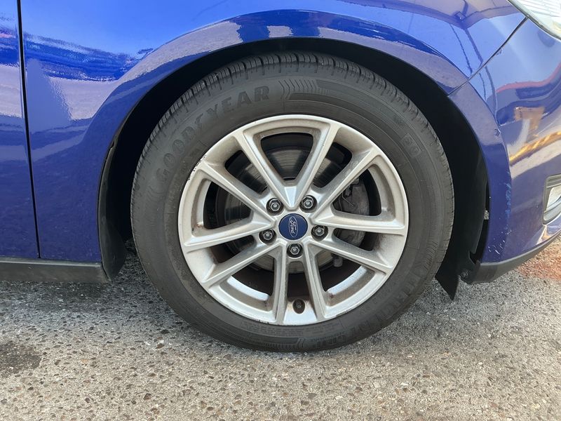 Ford Focus 1.5 TDCi Business 2016 – снимка 11