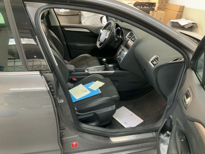 Citroen C4 2.0 Blue-HDi Shine 2016 – снимка 11