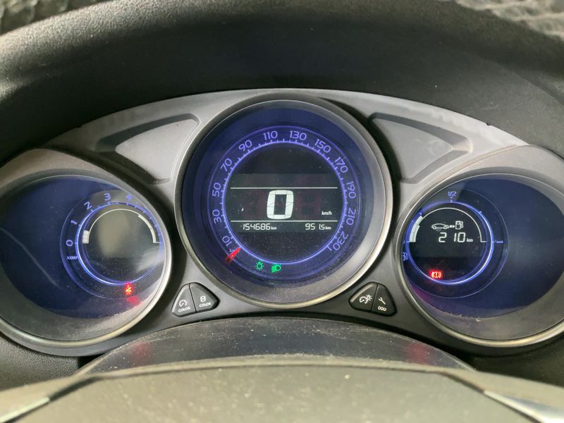 Citroen C4 2.0 Blue-HDi Shine 2016 – снимка 13