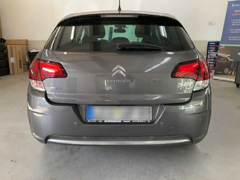 Citroen C4 2.0 Blue-HDi Shine 2016 – снимка на щета