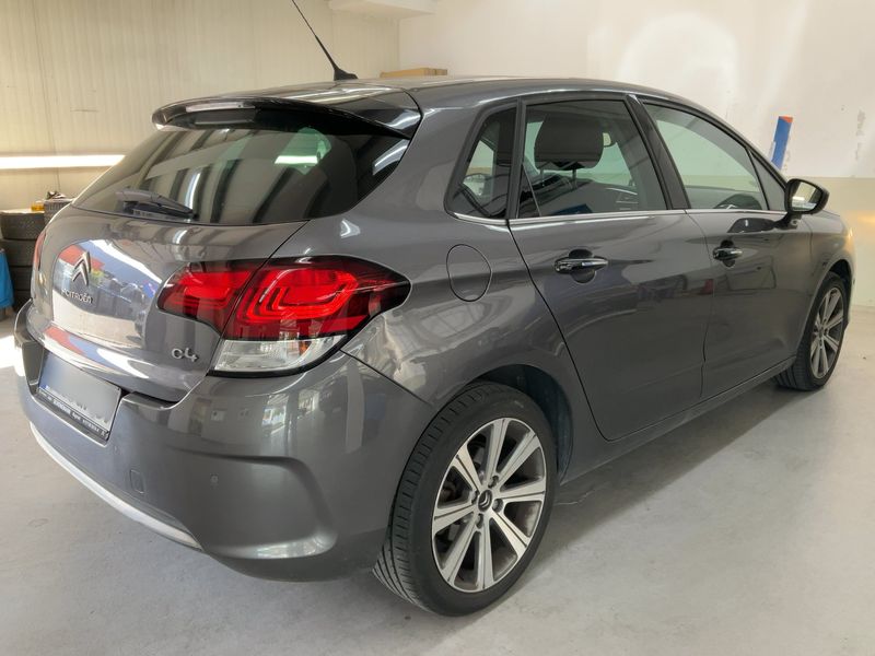 Citroen C4 2.0 Blue-HDi Shine 2016 – снимка на щета