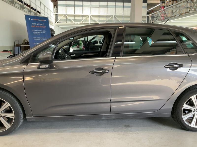 Citroen C4 2.0 Blue-HDi Shine 2016 – снимка на щета