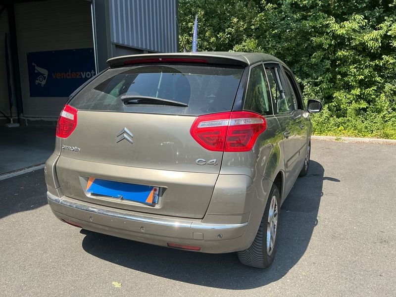 Citroen C4 Picasso 1.6 HDi Millenium 2010 – снимка 2