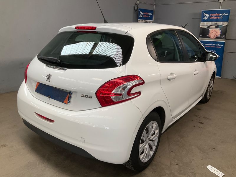 Peugeot 208 1.4 HDi Active Auto Ecole 2013 – снимка 2