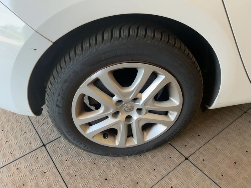 Opel Astra 1.0 Turbo Selection Start/Stop 2015 – снимка 9