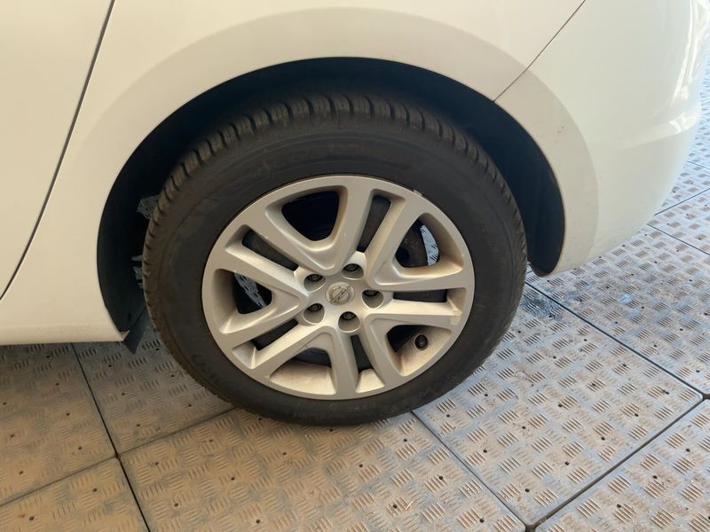 Opel Astra 1.0 Turbo Selection Start/Stop 2015 – снимка 5