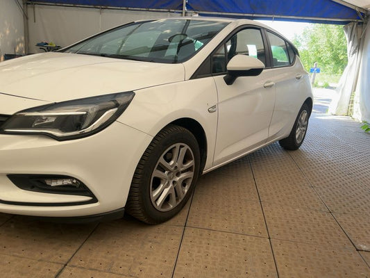 Opel Astra 1.0 Turbo Selection Start/Stop 2015 – снимка 2