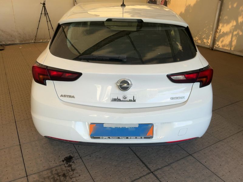 Opel Astra 1.0 Turbo Selection Start/Stop 2015 – снимка 7