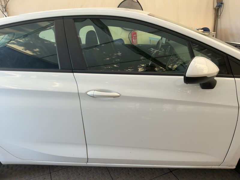 Opel Astra 1.0 Turbo Selection Start/Stop 2015 – снимка 10