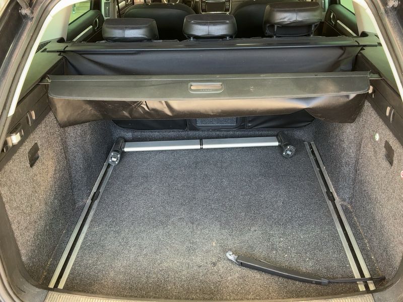 Skoda Superb 2.0 TDI Elegance 2012 – снимка 15