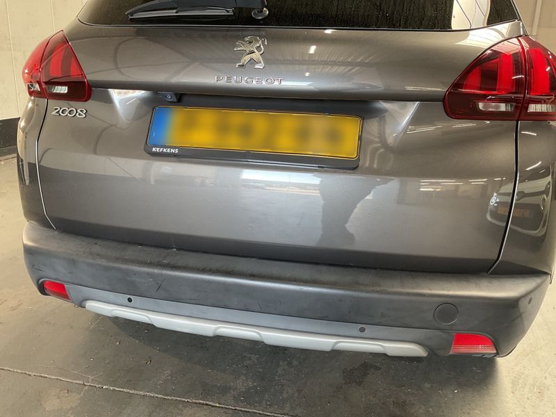 Peugeot 2008 1.2 PureTech Allure 2018 – снимка 30
