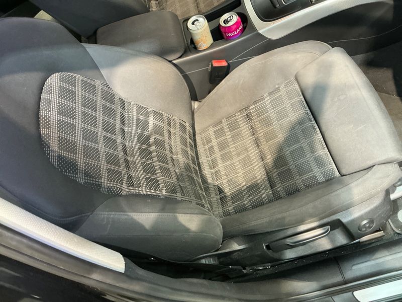 Audi A4 2.0 TDI Ambition 2011 – снимка 30