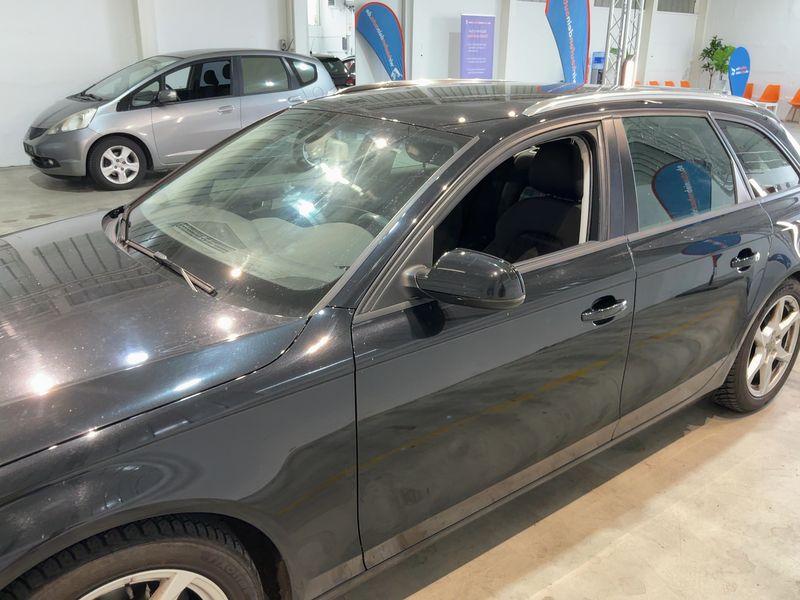 Audi A4 2.0 TDI Ambition 2011 – снимка 4
