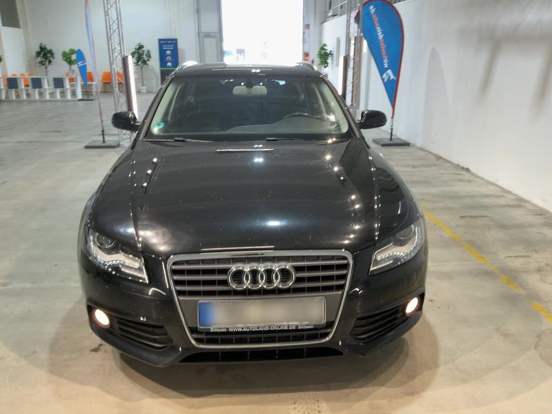 Audi A4 2.0 TDI Ambition 2011 – снимка 9