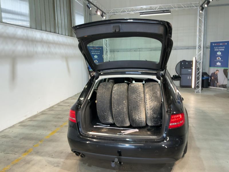 Audi A4 2.0 TDI Ambition 2011 – снимка 10