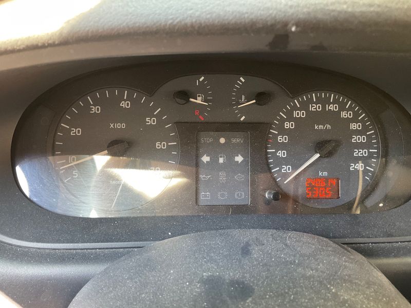Renault Megane 1.9 Turbodiesel DTi RT 2000 – снимка 4