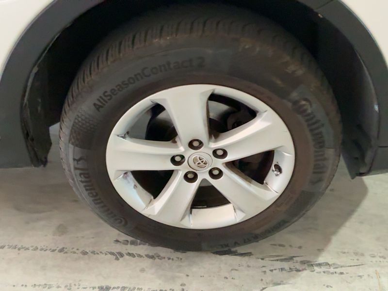 Toyota RAV 4 2.0 D-4D Life 2014 – снимка 11