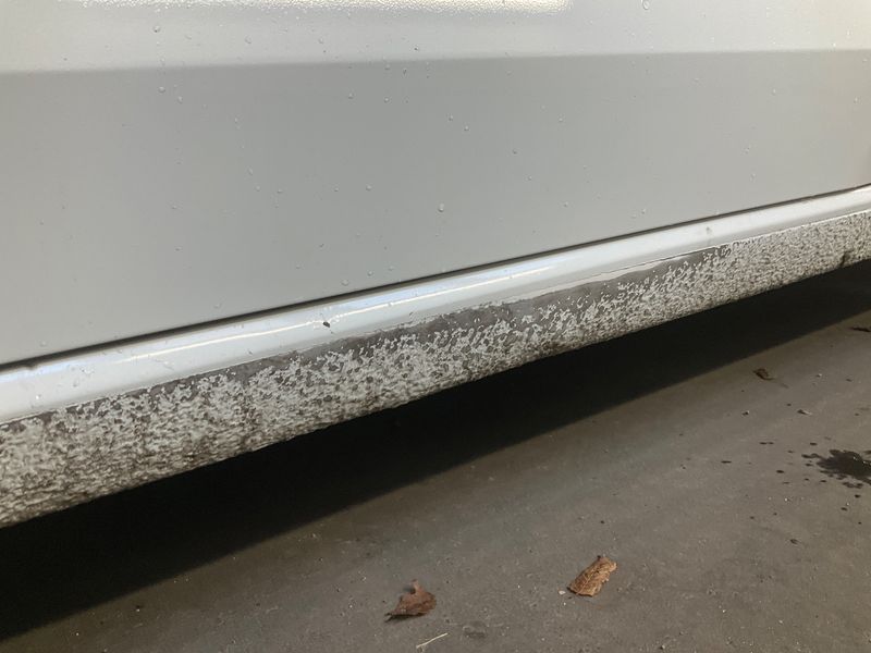 Volkswagen Touran 2.0 TDI Highline BlueMotion Tech 2019 – снимка 53