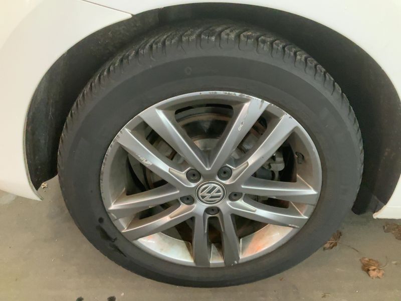 Volkswagen Touran 2.0 TDI Highline BlueMotion Tech 2019 – снимка 9